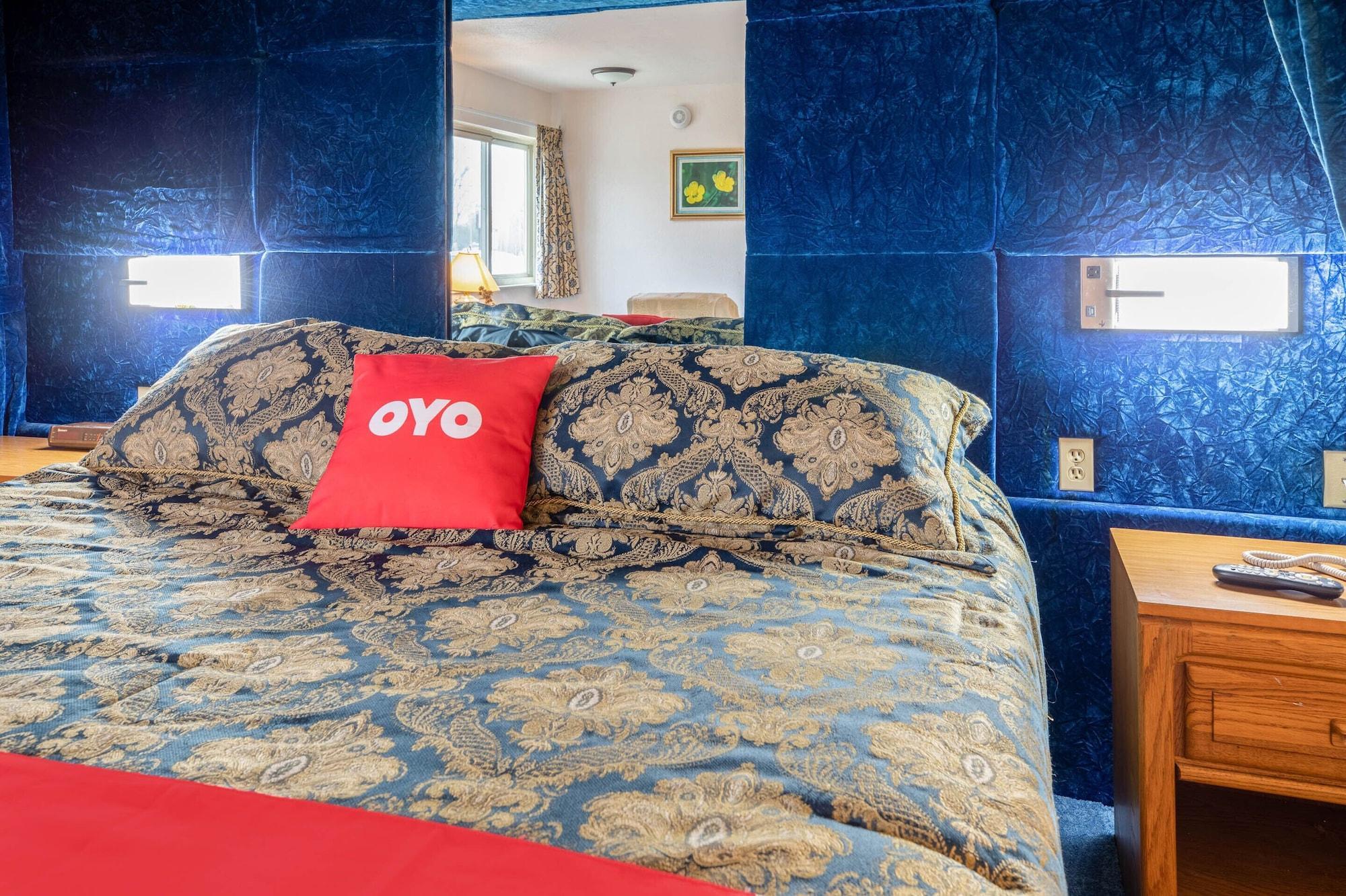 Oyo Hotel Chesaning Route 52 & Hwy 57 المظهر الخارجي الصورة